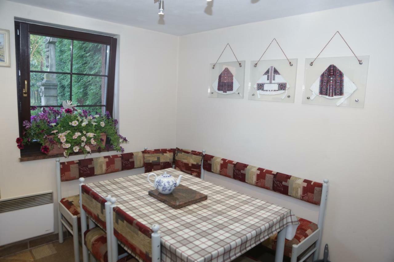 Apartman Kristina Ivachnová 49 Besenova Exterior foto